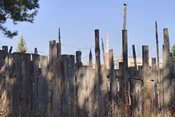 Забор без профнастила (деревянный)